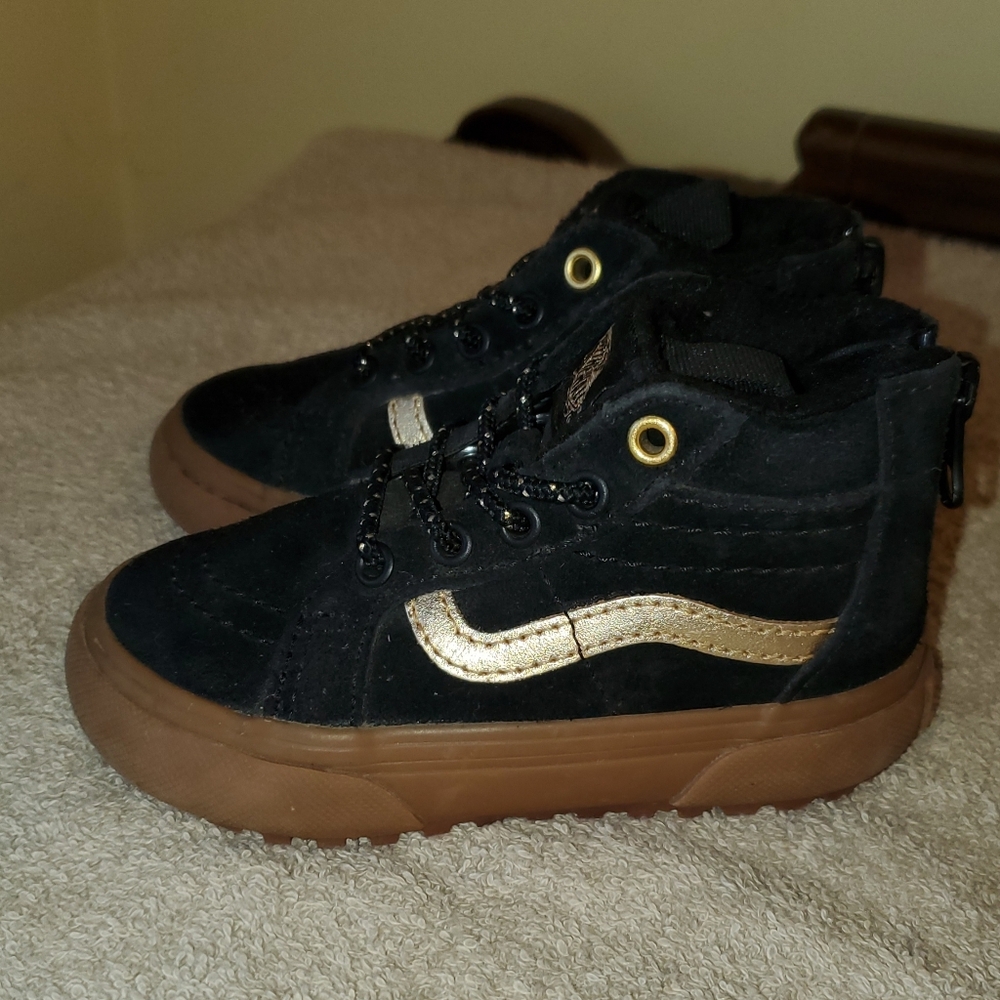 VANS Black Gold Sk8 High Top Sneakers Shoes Sz 5.5
